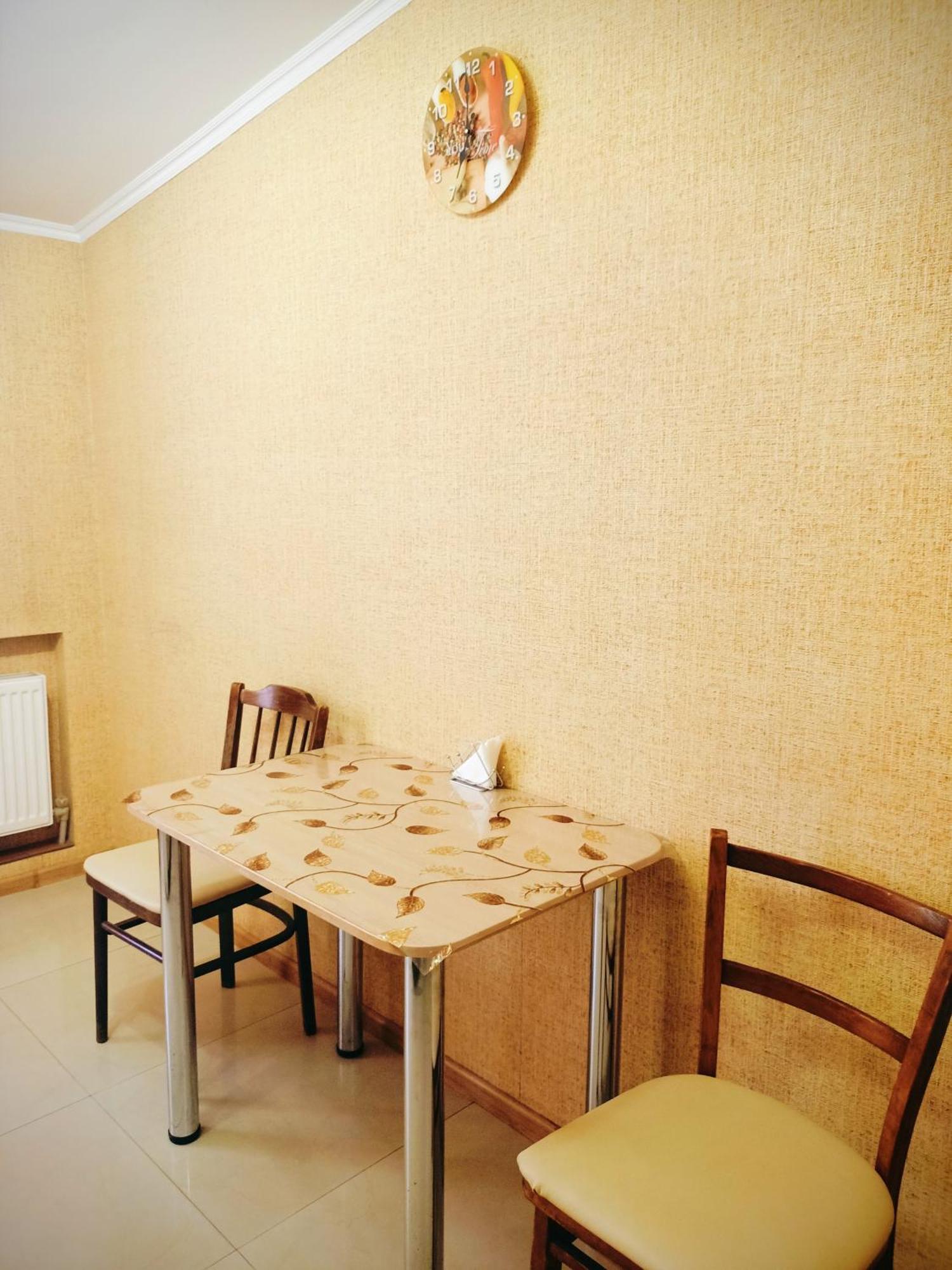Apartment On Hoholya 90 Kirovograd Dış mekan fotoğraf