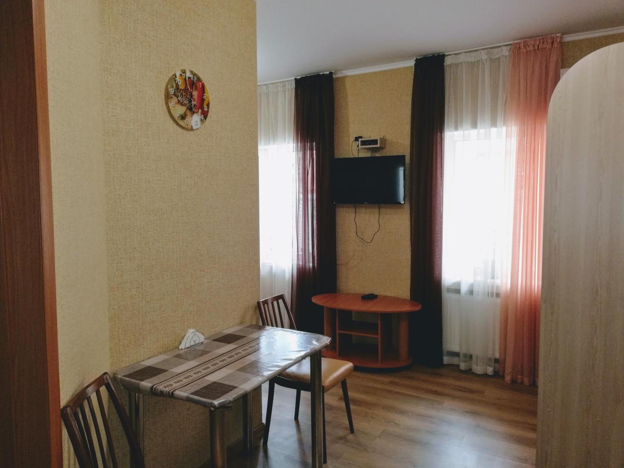 Apartment On Hoholya 90 Kirovograd Dış mekan fotoğraf